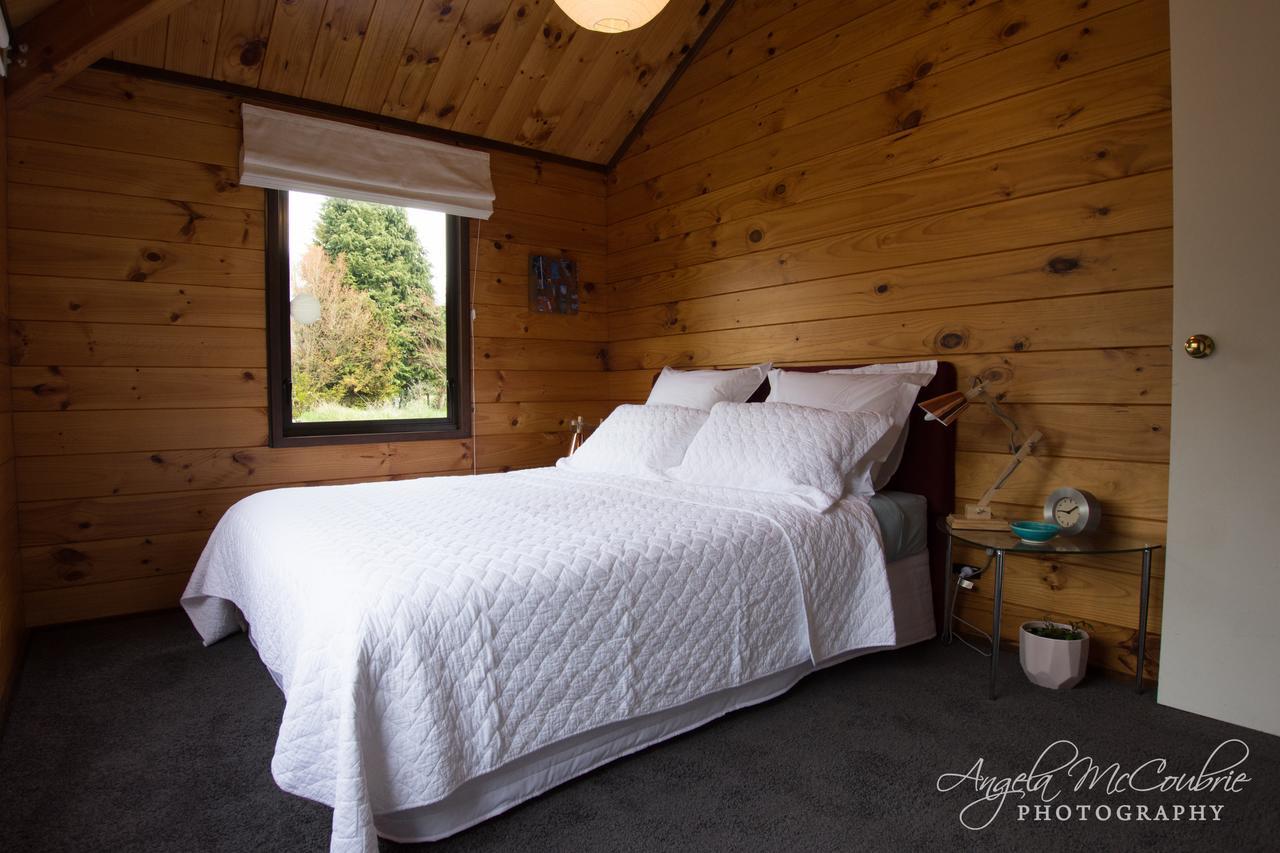 Frankie & Hugh'S Bed & Breakfast โอฮาคูเน ภายนอก รูปภาพ